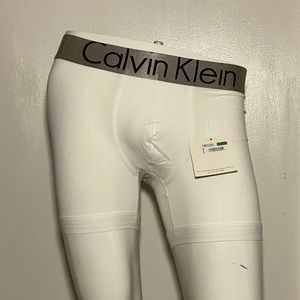 Men’s large white Calvin Klein boxer briefs